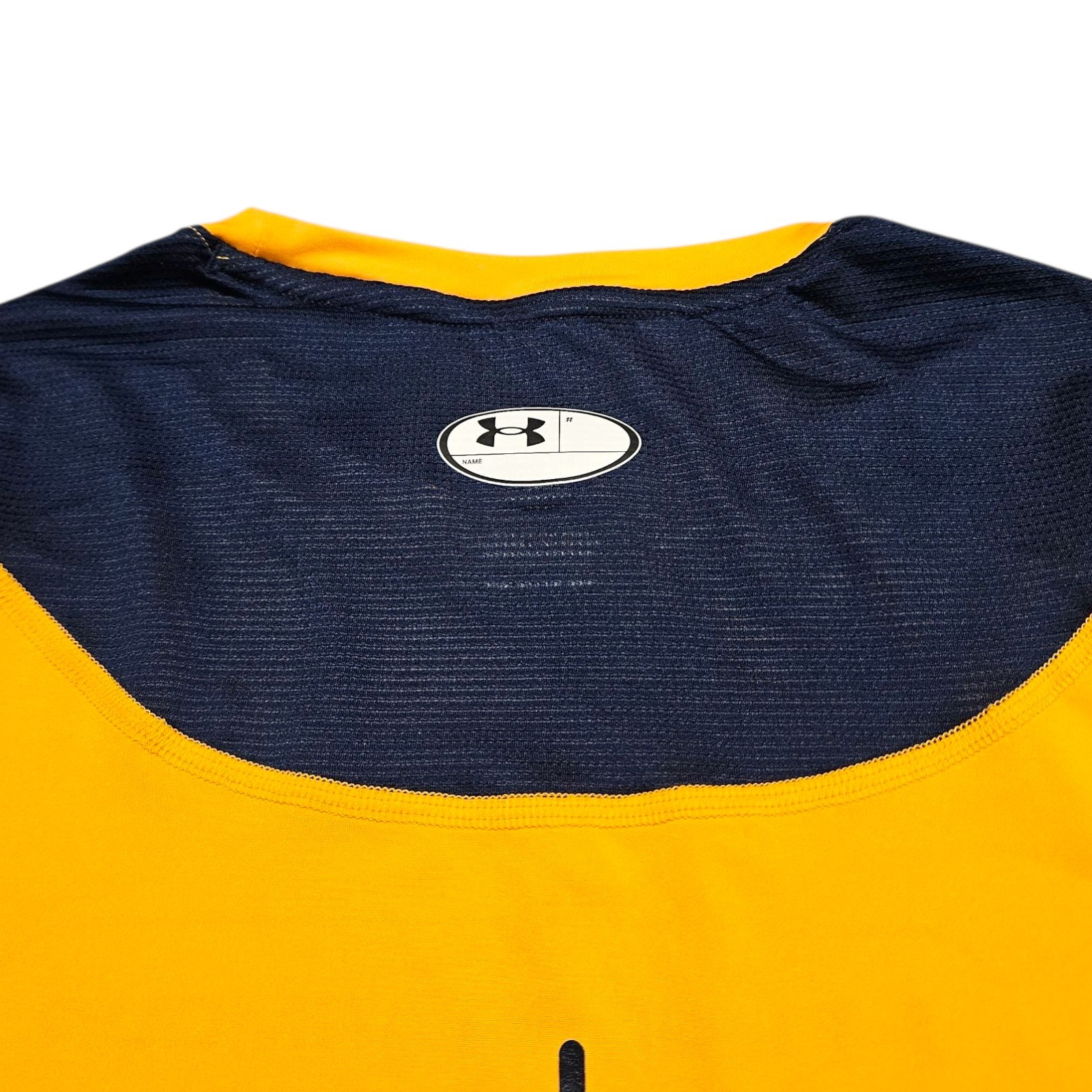 Under Armour Fitted Tee Men's Yellow/Navy HeatGear Vent AMP Sz S Performance Tee gallery