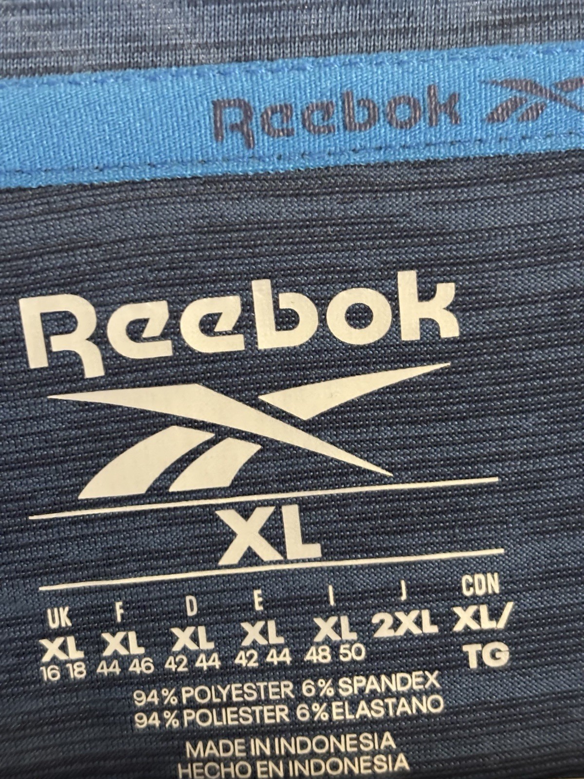 Reebok XL Blue Athletic Performance T-Shirt Short Sleeve Moisture Wicking gallery