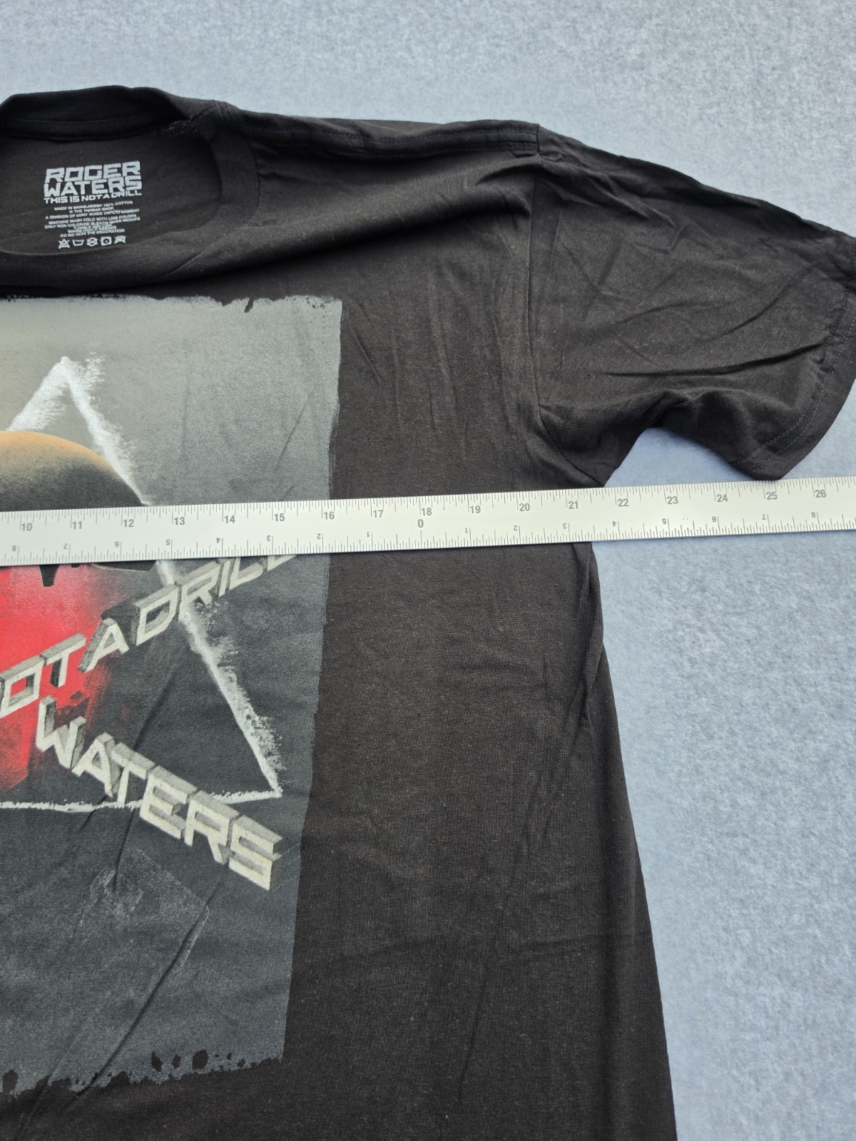 Roger Waters This Is Not A Drill 2022 Size large T Shirt NWOT gallery