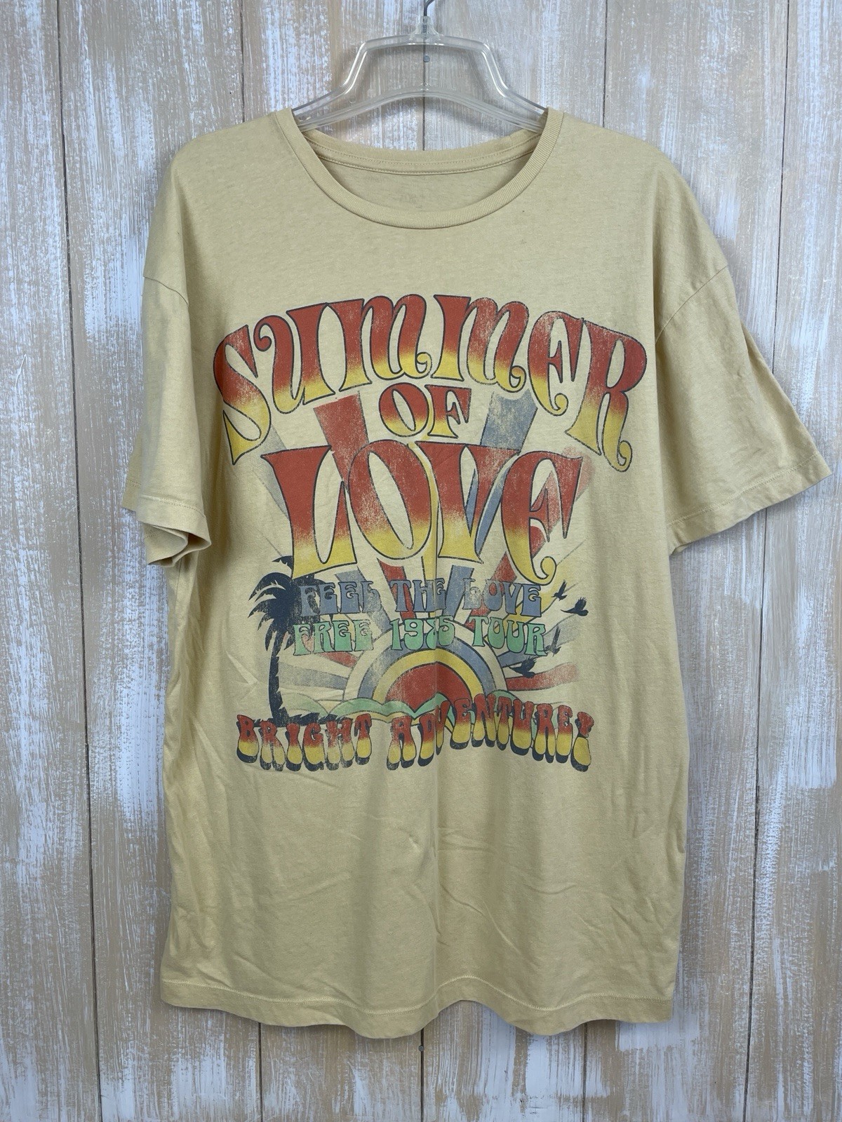 Zoe + Liv Summer of Love 1985 GRAPHIC YELLOW Short Sleeve T-Shirt Mens S/M gallery