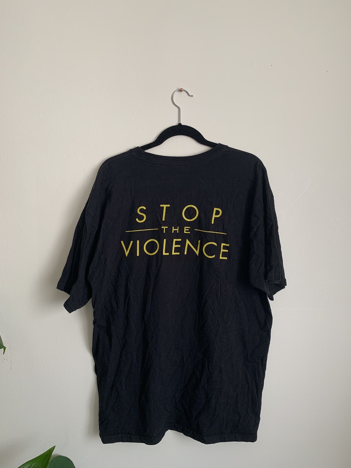 Obey Stop The Violence Black & Yellow T Shirt Crew Neck 100% Cotton Mens Size XL gallery