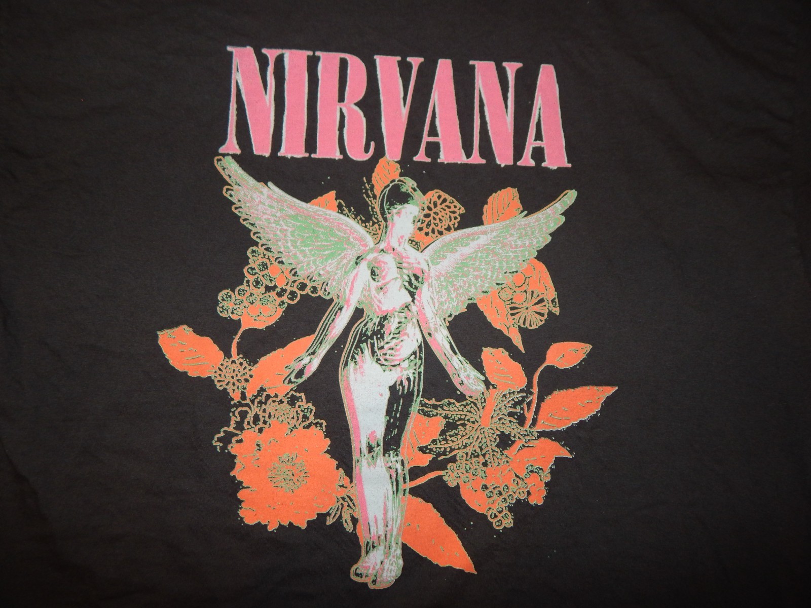 🪽 Nirvana “In Utero” Angel Tee 1x/2x (25) gallery
