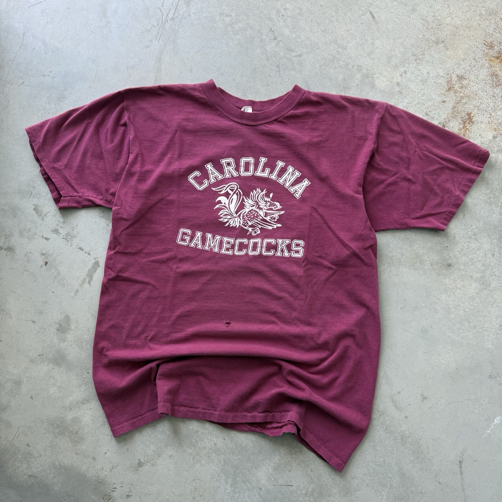 Vintage 80’s University of South Carolina Gamecocks T-shirt Size XL College Rare gallery