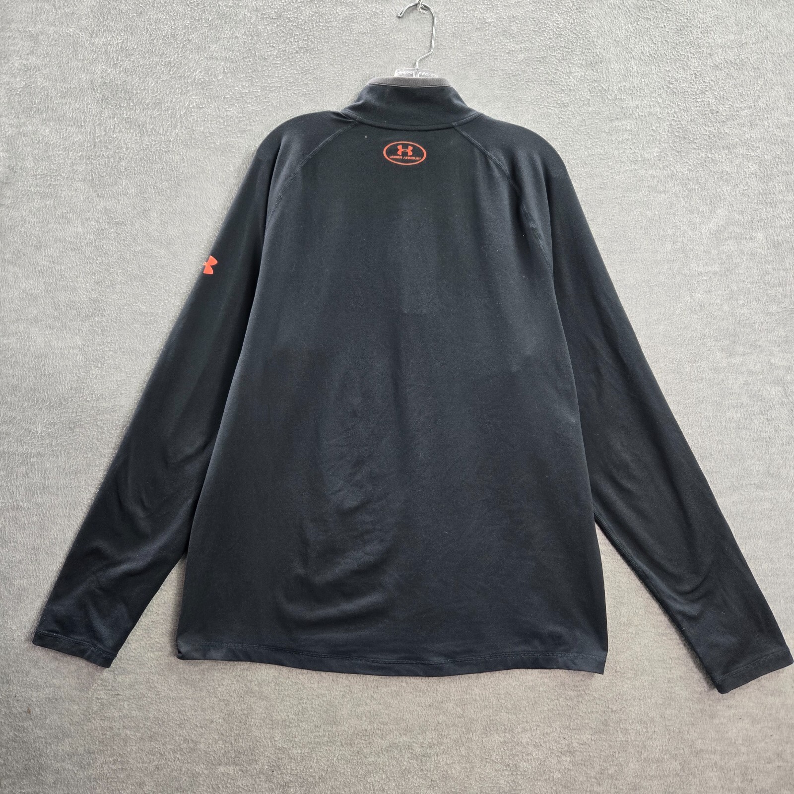 Under Armour Men Shirt Large Black Logo All Season Gear 1/4 Zip Fitted gallery