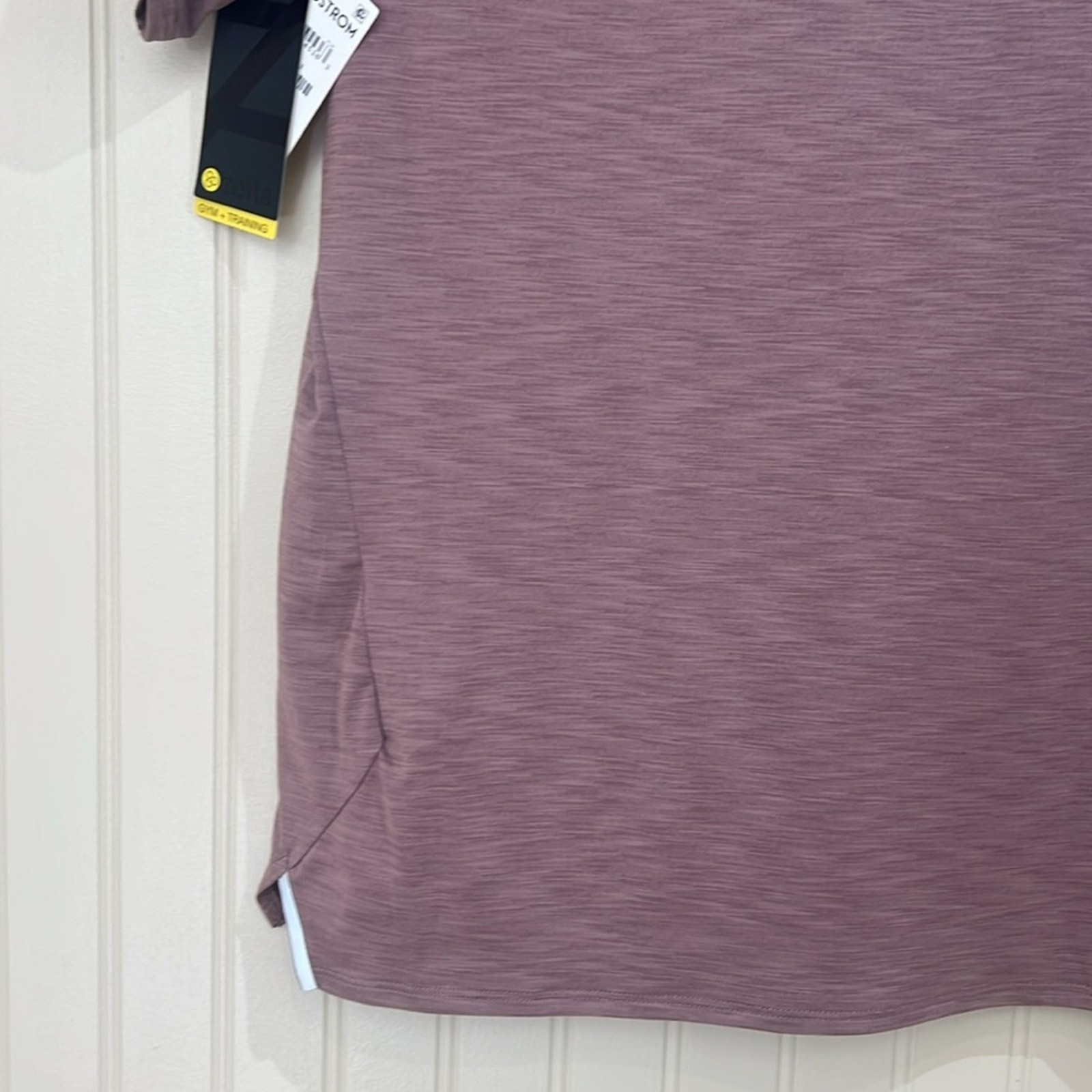NWT Zella Men's Puple Moon Athletic Shirt Size Small gallery