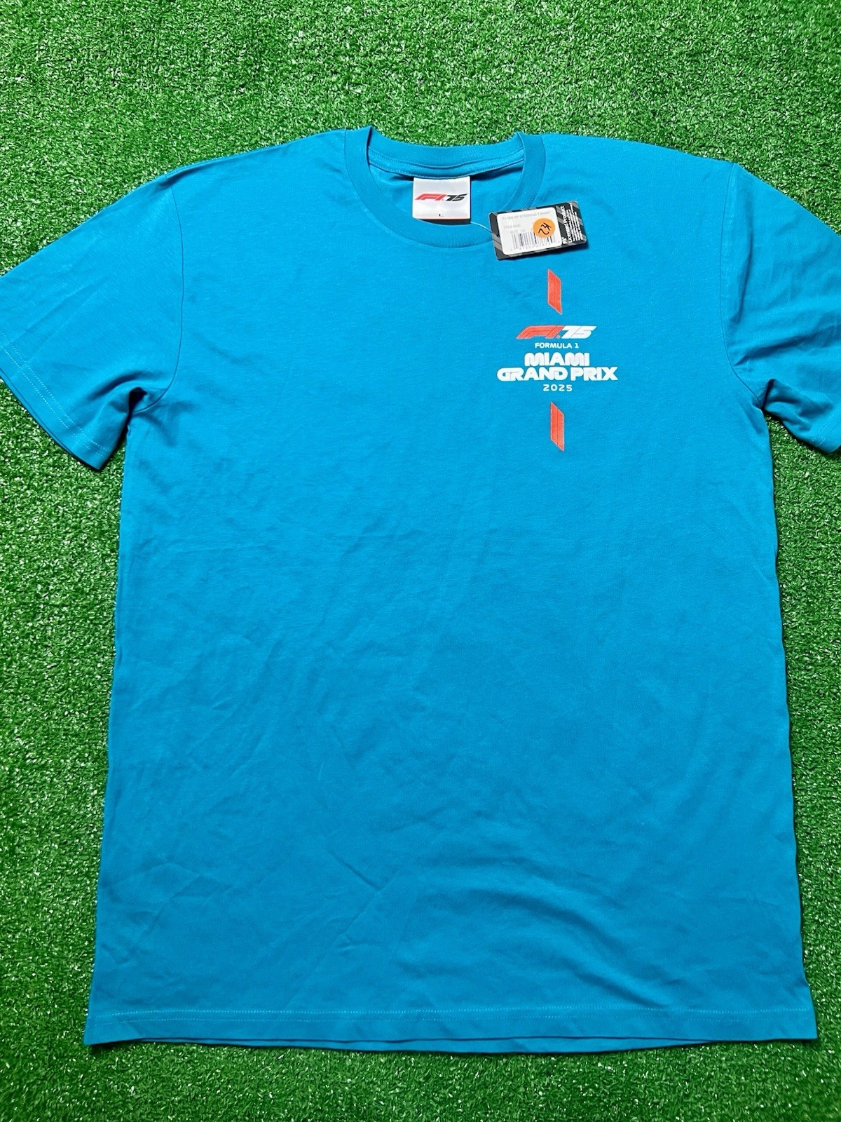 FORMULA 1 MIAMI GRAND PRIX T-SHIRT – MENS Size Large NWT