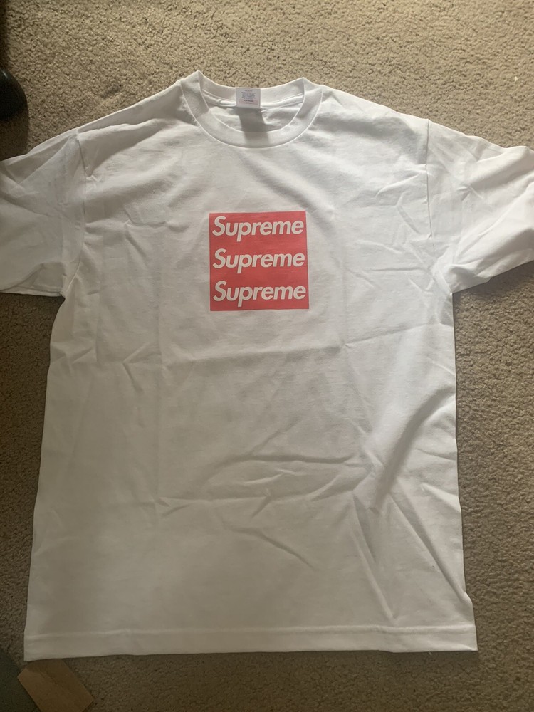 ASSPIZZA (2021) 730 Supreme Triple Red Box Logo White T-Shirt Tee Medium
