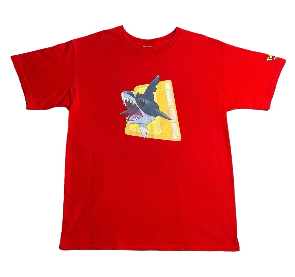 Pokemon Nationals E-Reader 2004 TCG Red Volunteer Promo t shirt 21 1/2 X 29 in