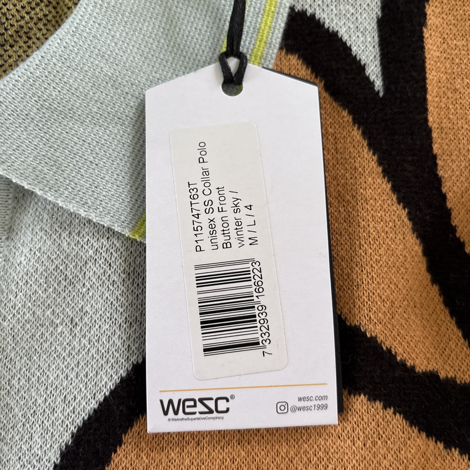WESC Polo Unisex Mens M Womens L Button Up Shirt Sweater Big Flowers 70s SS Soft gallery