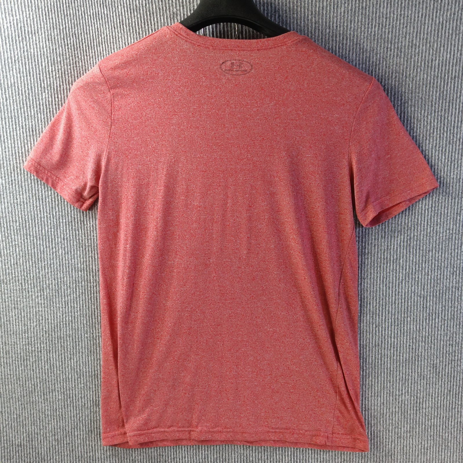 Under Armour Shirt Men L-XL Heather Red Frontside Logo Spell Out Heat Gear gallery