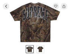 Supreme Rhinestone Script S/S Top Realtree Hardwoods Camo T-Shirt Size L
