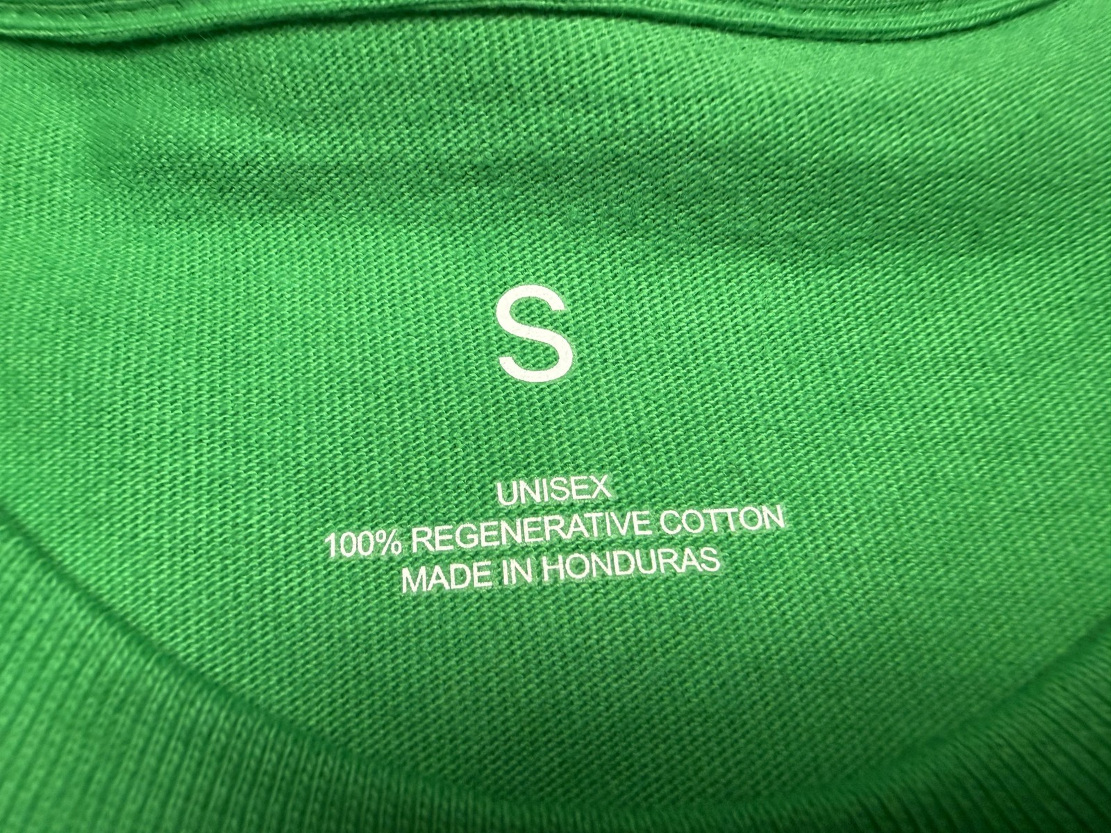 Apple Shirt Mens Small Green Animal Logo Graphic Tee Regenerative Cotton gallery