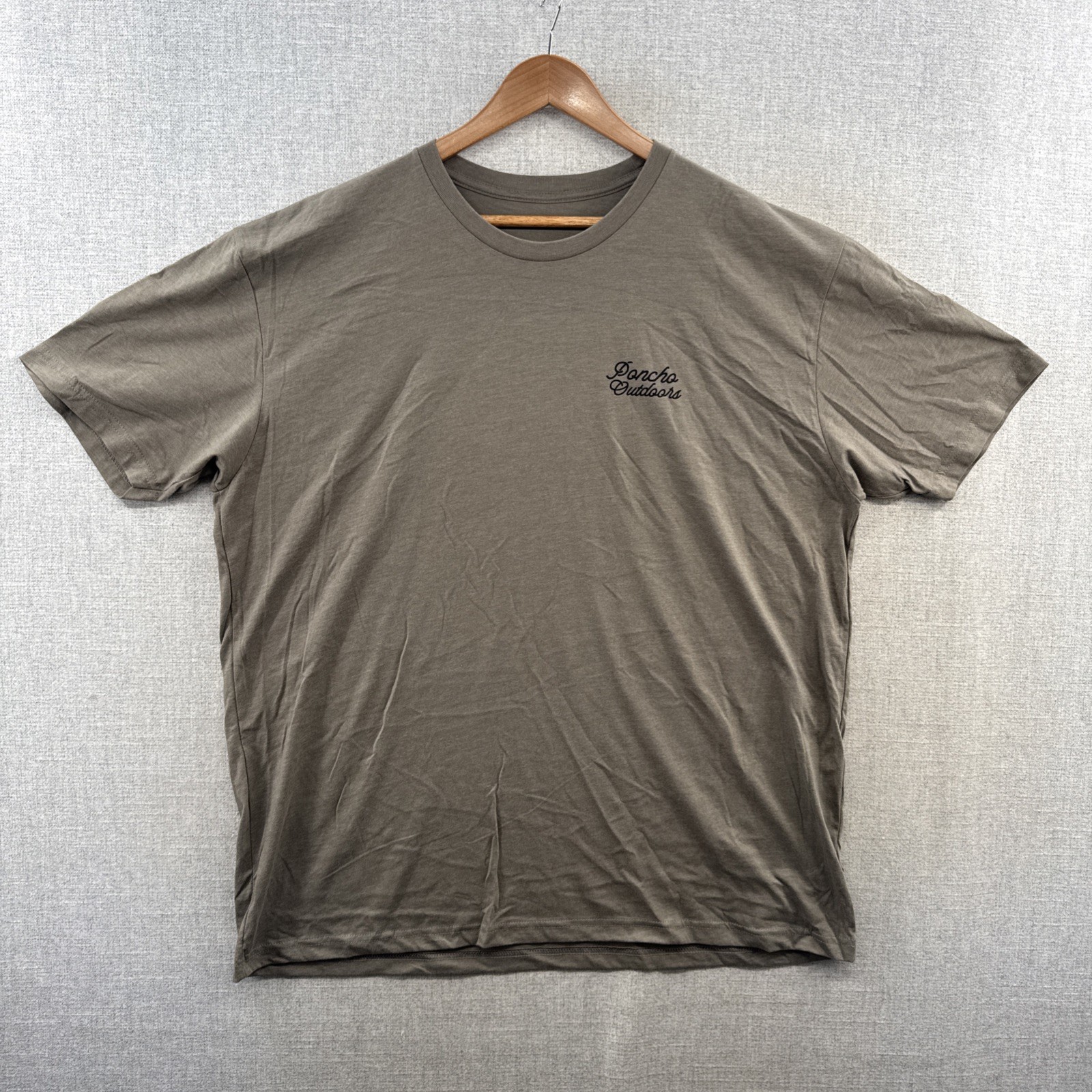 Poncho Outdoors T Shirt Mens 2XL Gray Logo Outdoor Hunting Fishing SAMPLE Adult gallery