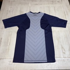 Under Armour Heatgear Activewear Baseball Short Sleeve T-Shirt Men’s Size Medium