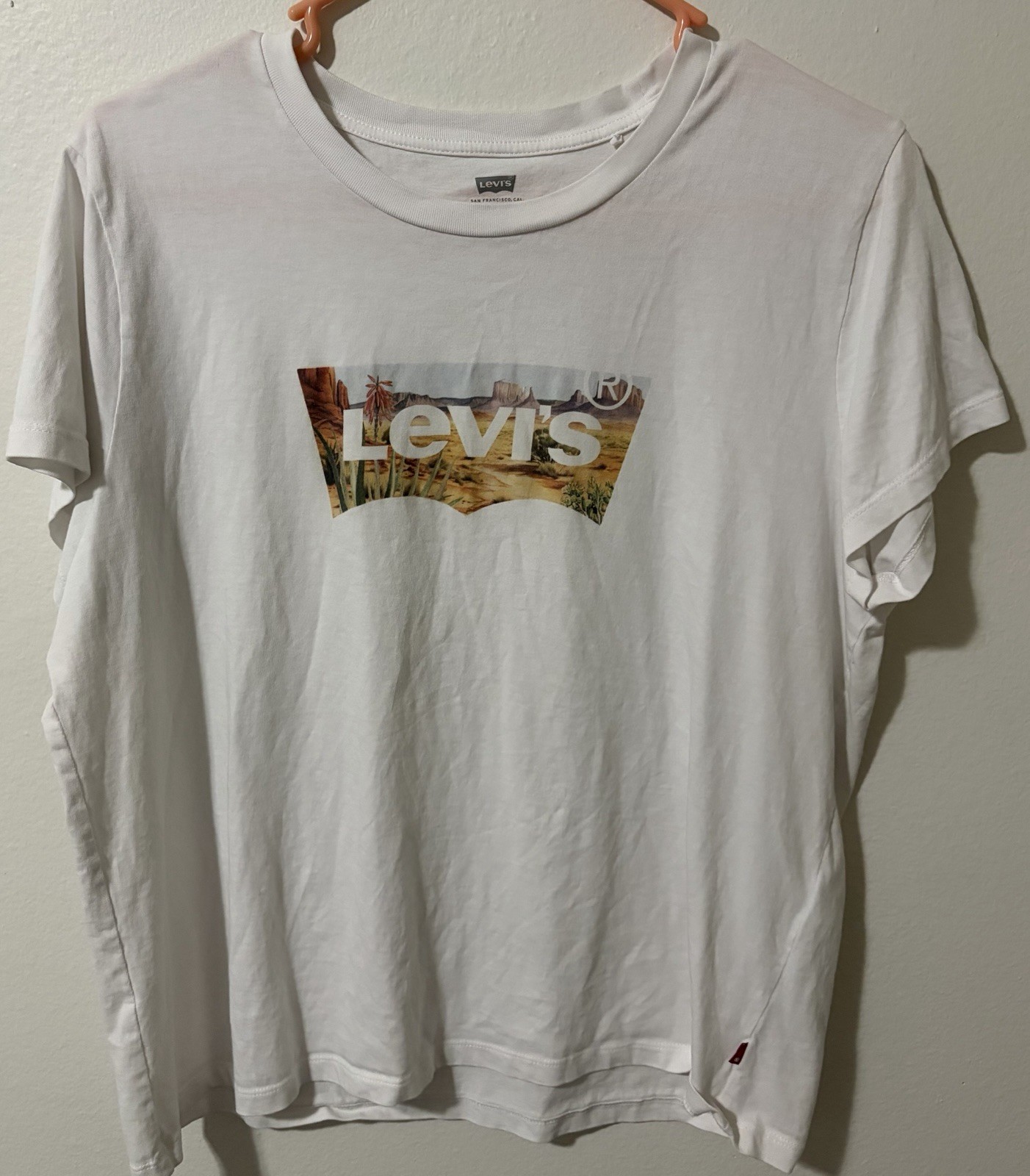Levi’s Womens White Graphic Logo Cotton T-Shirt XL Short Sleeve