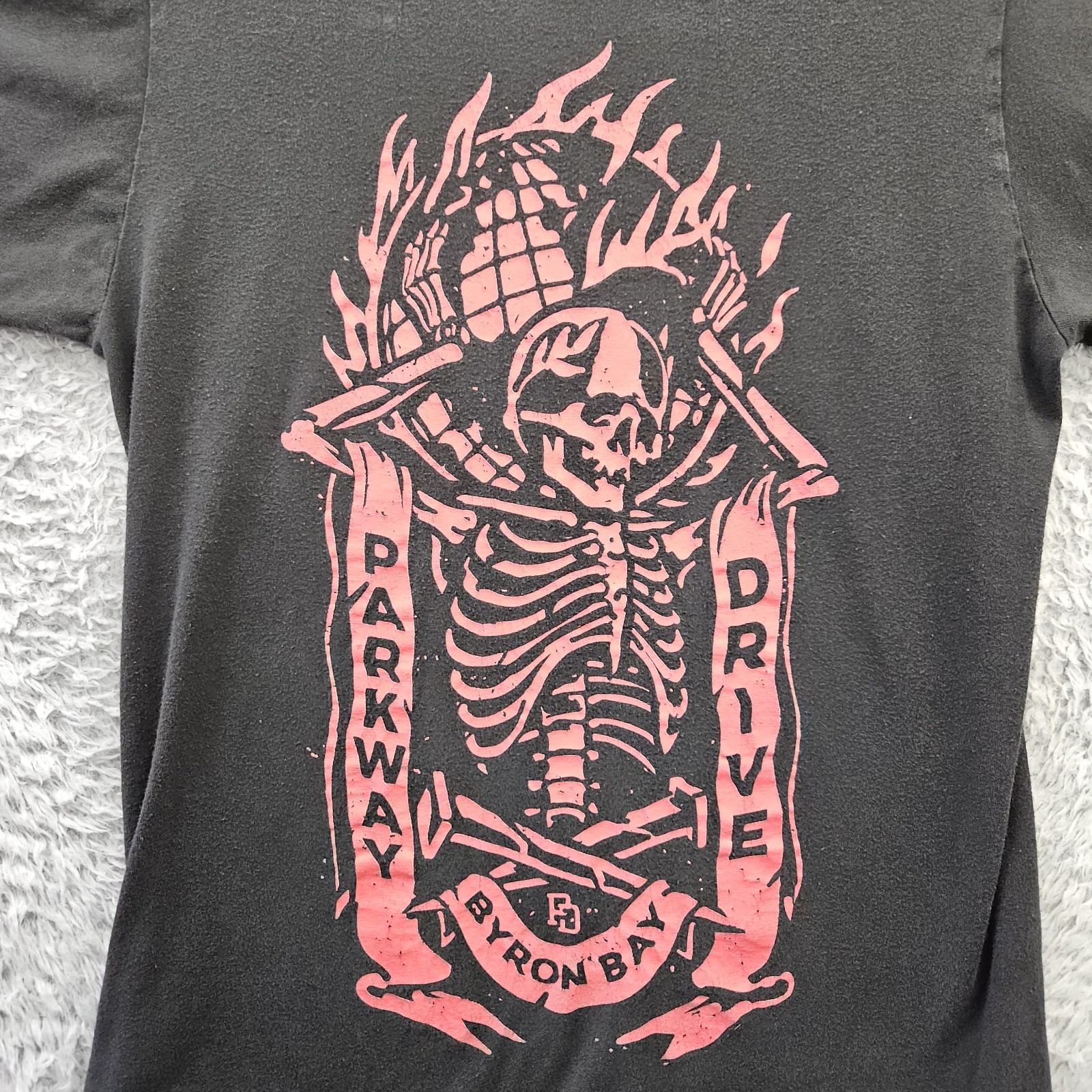 Vintage Parkway Drive T Shirt Small 2004 Tultex Byron Bay Silk Screened Print gallery