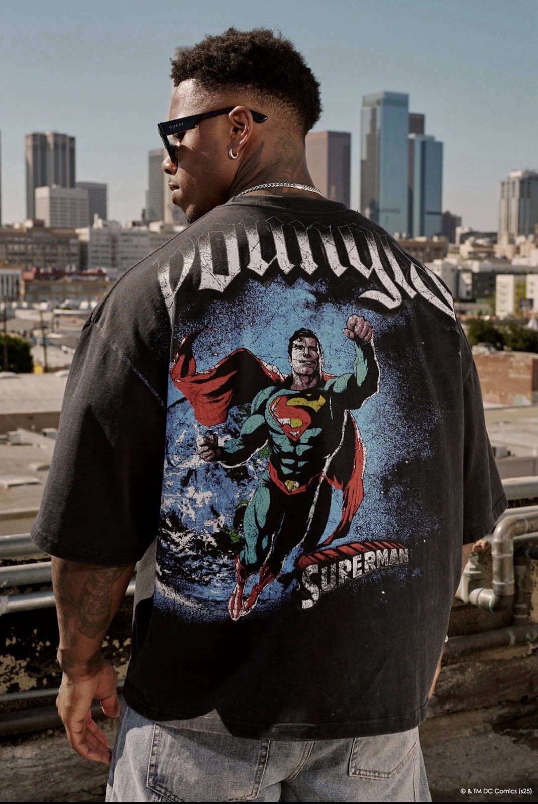 YOUNGLA 4064 Superman Huge Tee in Man Of Steel – Size XLarge