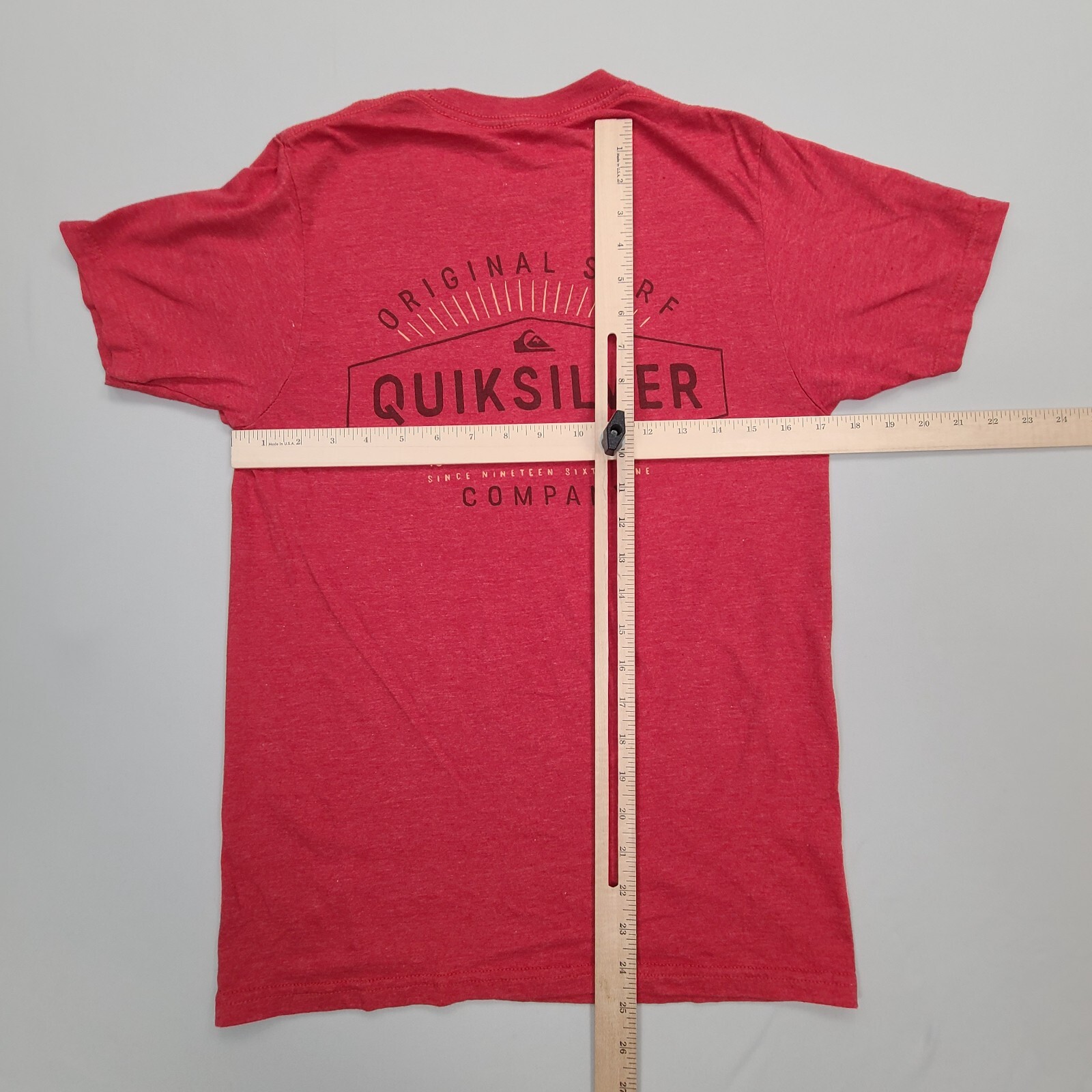 Quiksilver Shirt Mens Small Red Beach Casual Comfort Stylish Outdoor Regular Fit gallery