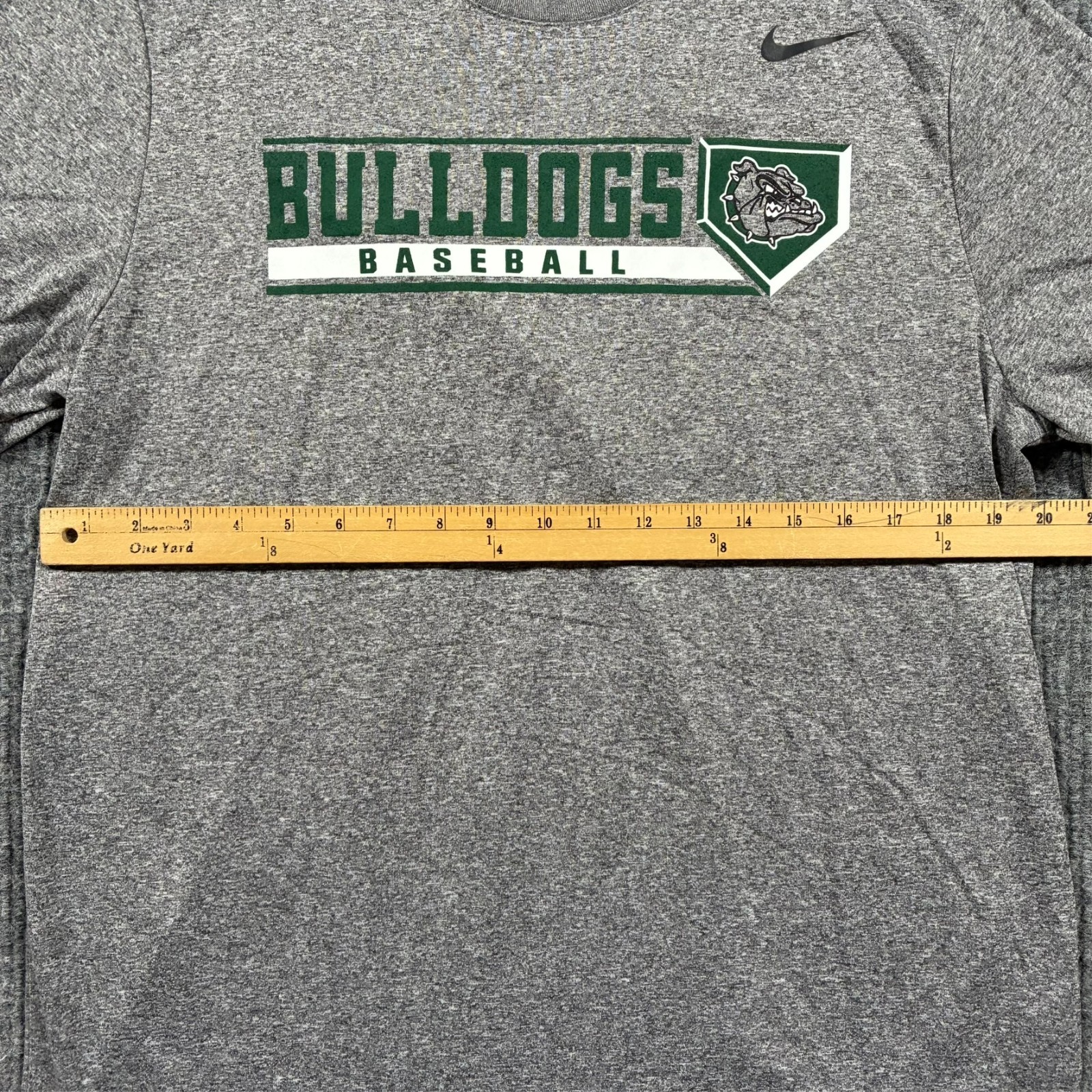 Nike Dri Fit Bulldogs Baseball T Shirt Mens Size L Gray Athletic Training Tee gallery