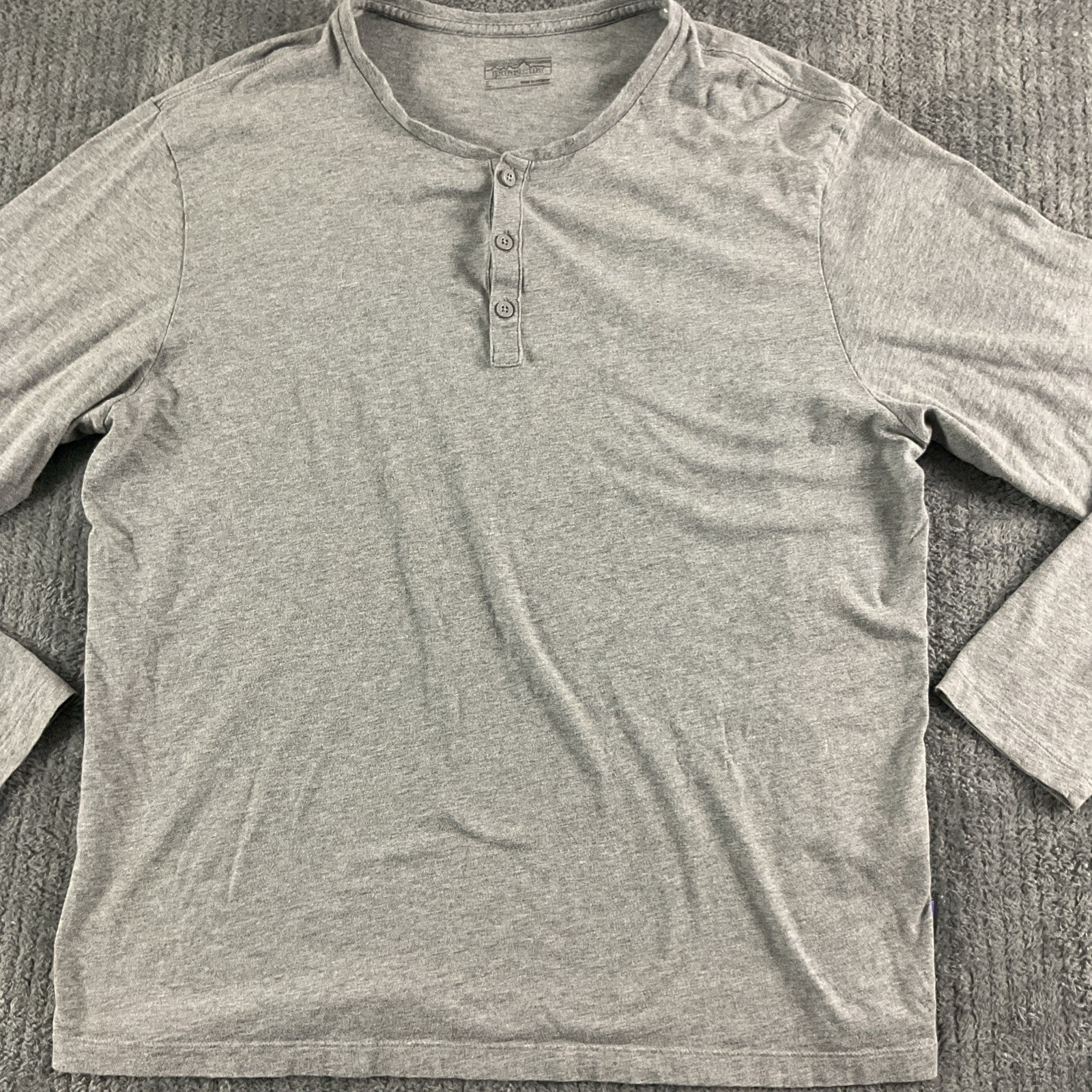 Patagonia Shirt Mens Large Long Sleeved Daily Henley Gray Casual gallery