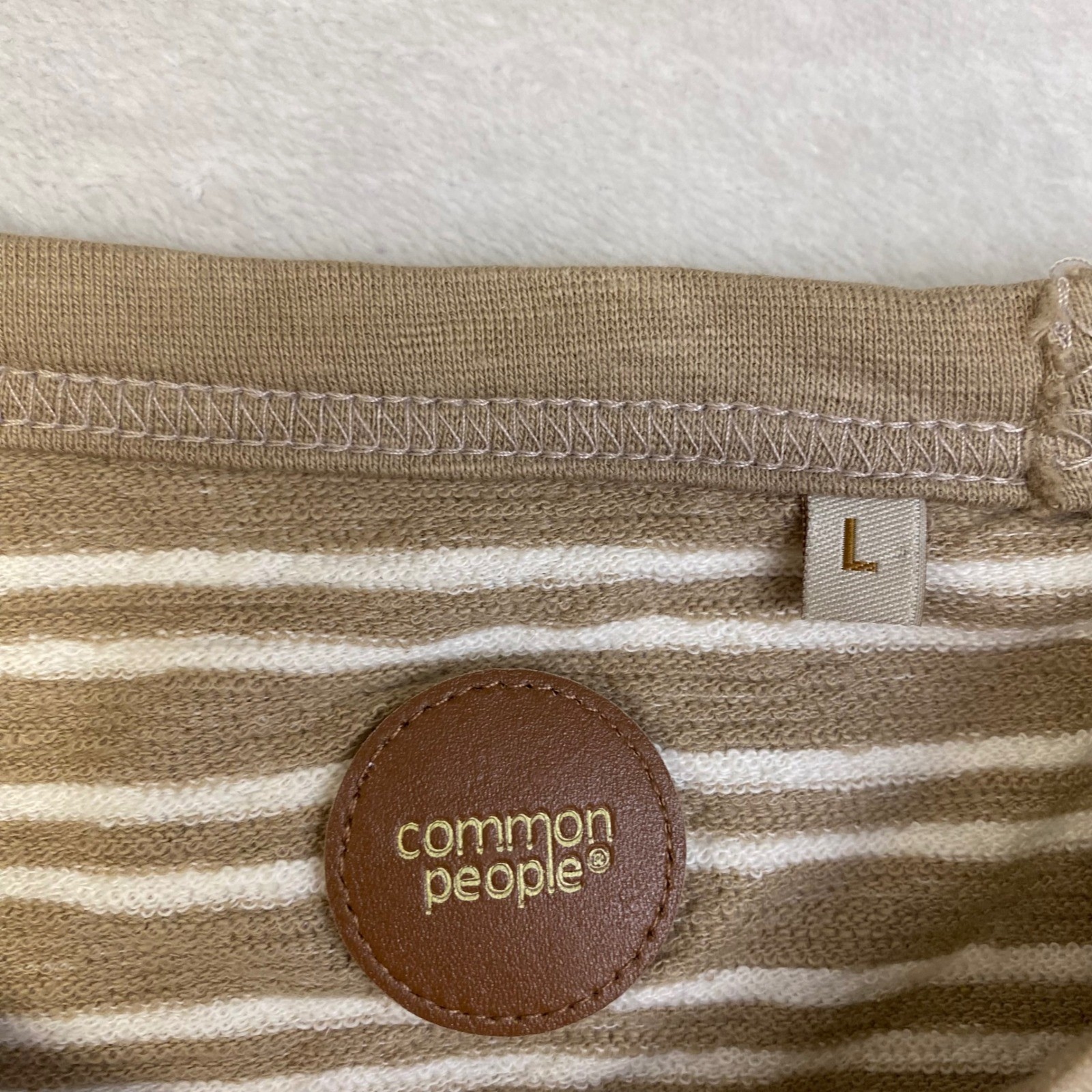 Common People Mens Striped T-Shirt Large Short Sleeve Casual Beige White gallery