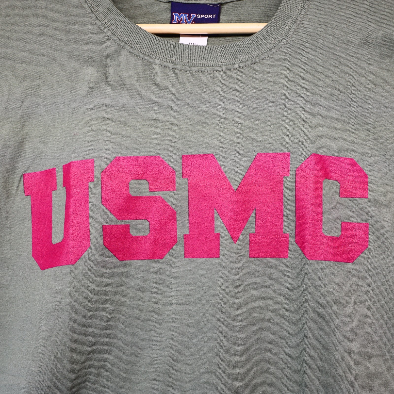 MV Sport Men Large USMC T-Shirt Green Olive NWT gallery