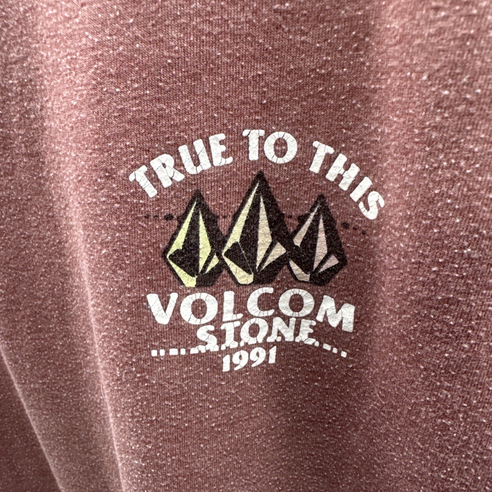 Size LARGE Men’s Volcom Stone T-Shirt “True to This” Heather Maroon gallery