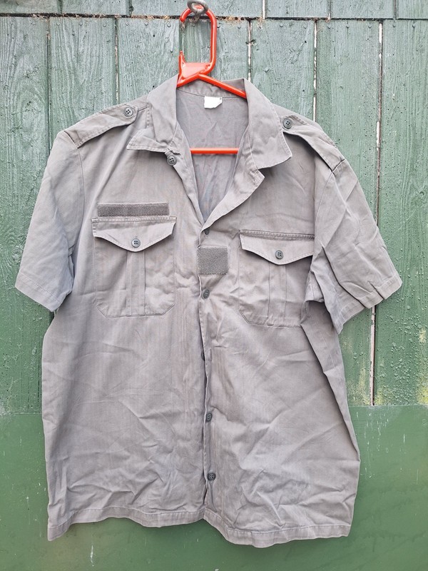 FRENCH FRANCE F2 OLIVE GREEN SHIRT HERRINGBONE PTTN – 44 INCH CHEST
