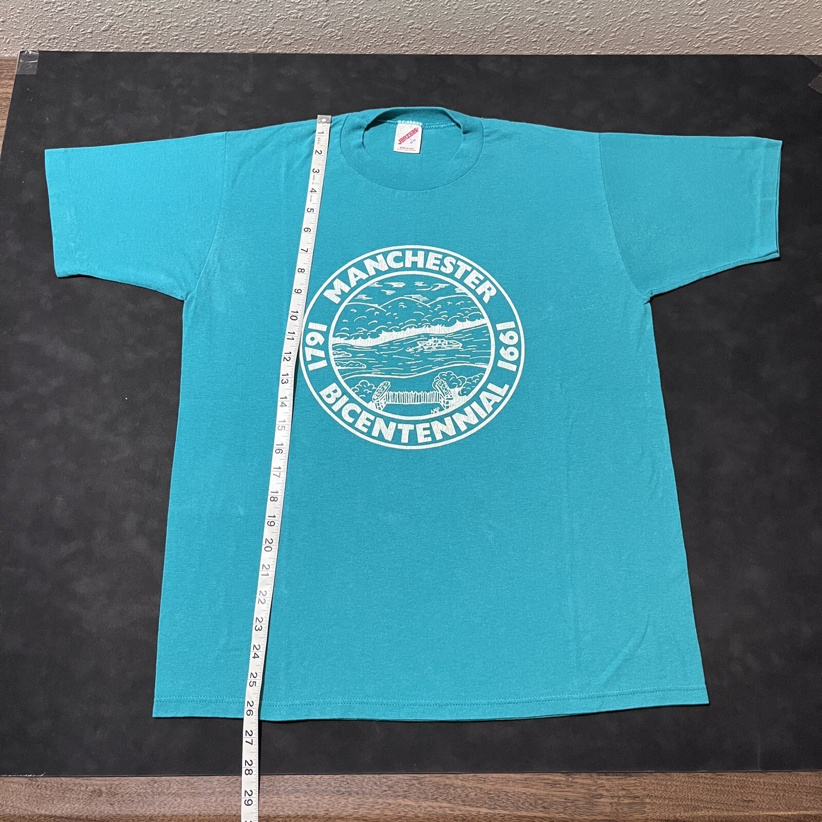 Vintage Manchester Shirt New England Sea Beach Lobster Fisherman Massachusetts gallery