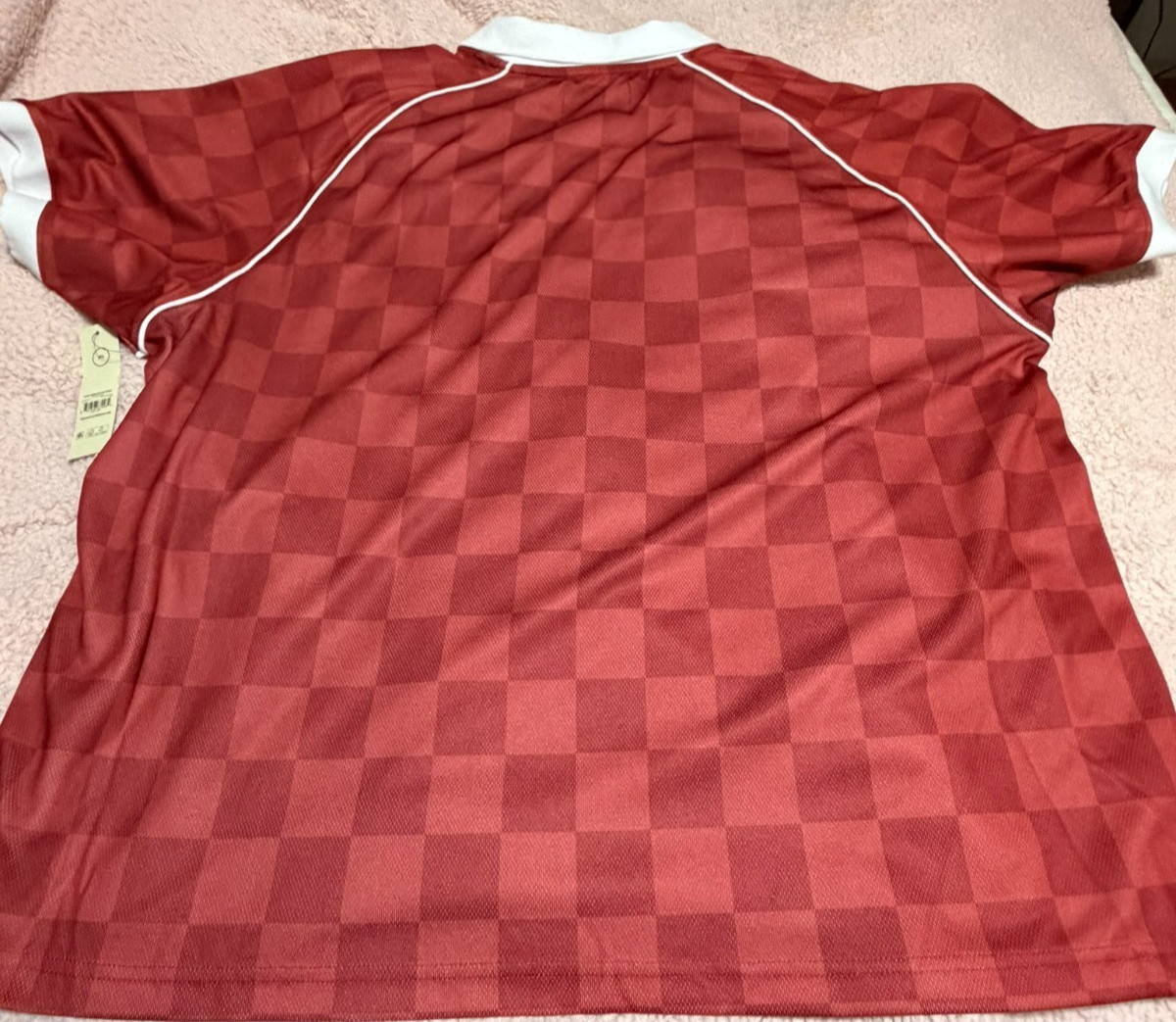 No Boundaries Red & White London Soccer Jersey 2XL 50–52 inch Checkered Pattern gallery