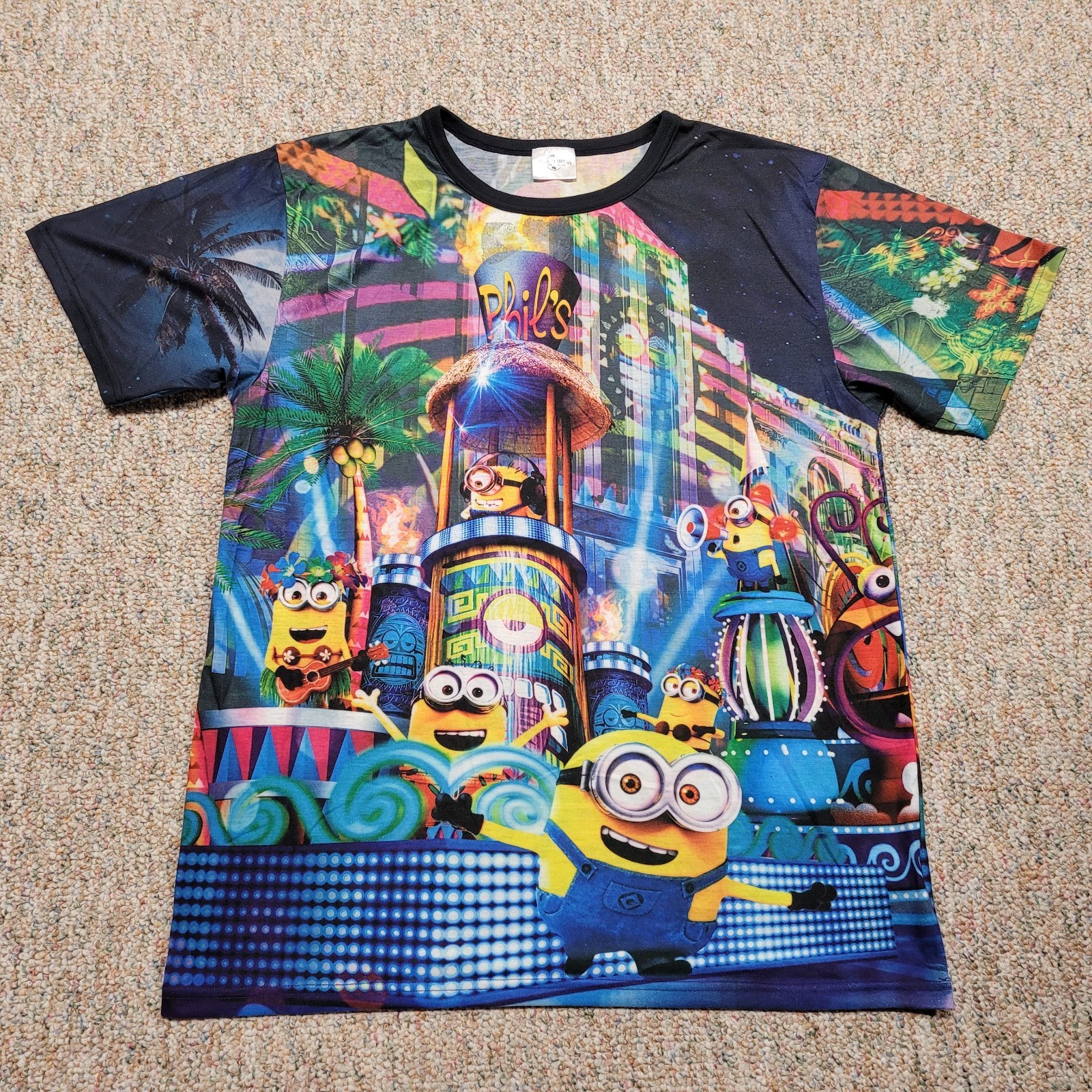 Despicable Me Minions Shirt Mens XL Colorful Neon City Universal Japan Exclusive