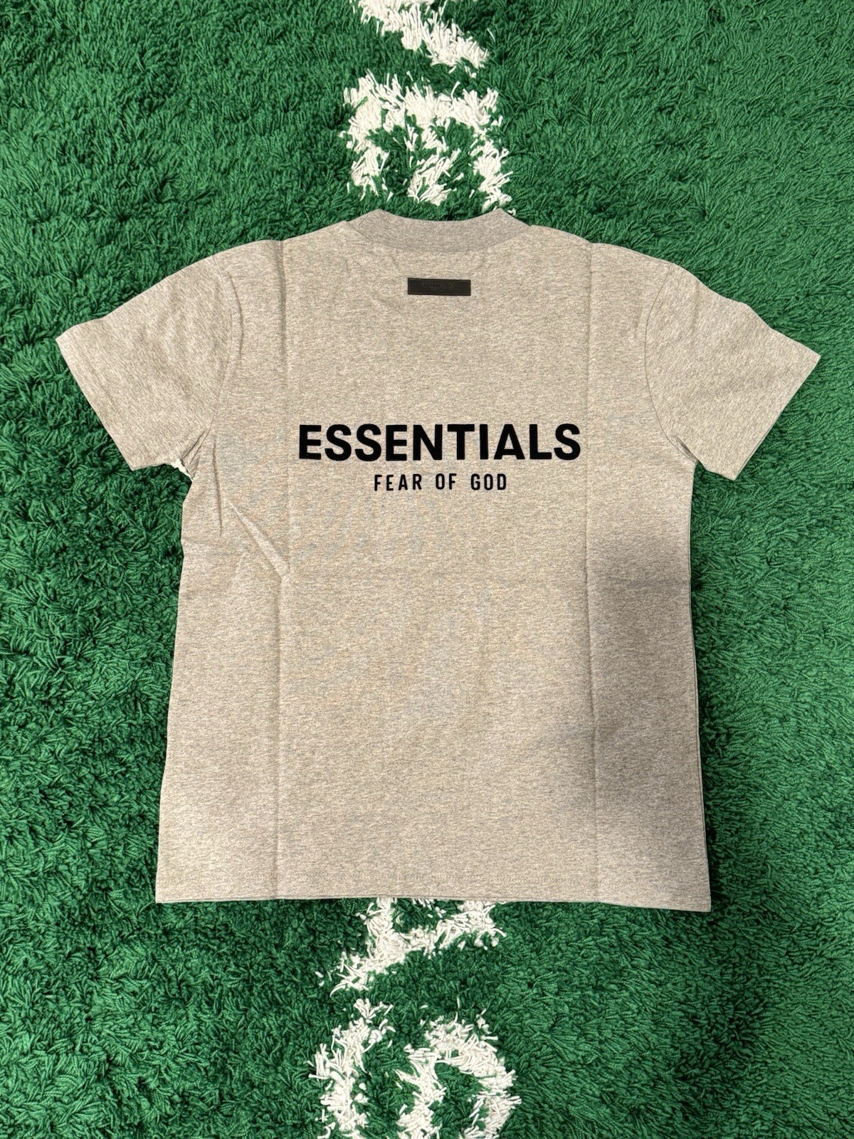 Fear Of God Essentials Dark Oatmeal Tee Size L gallery