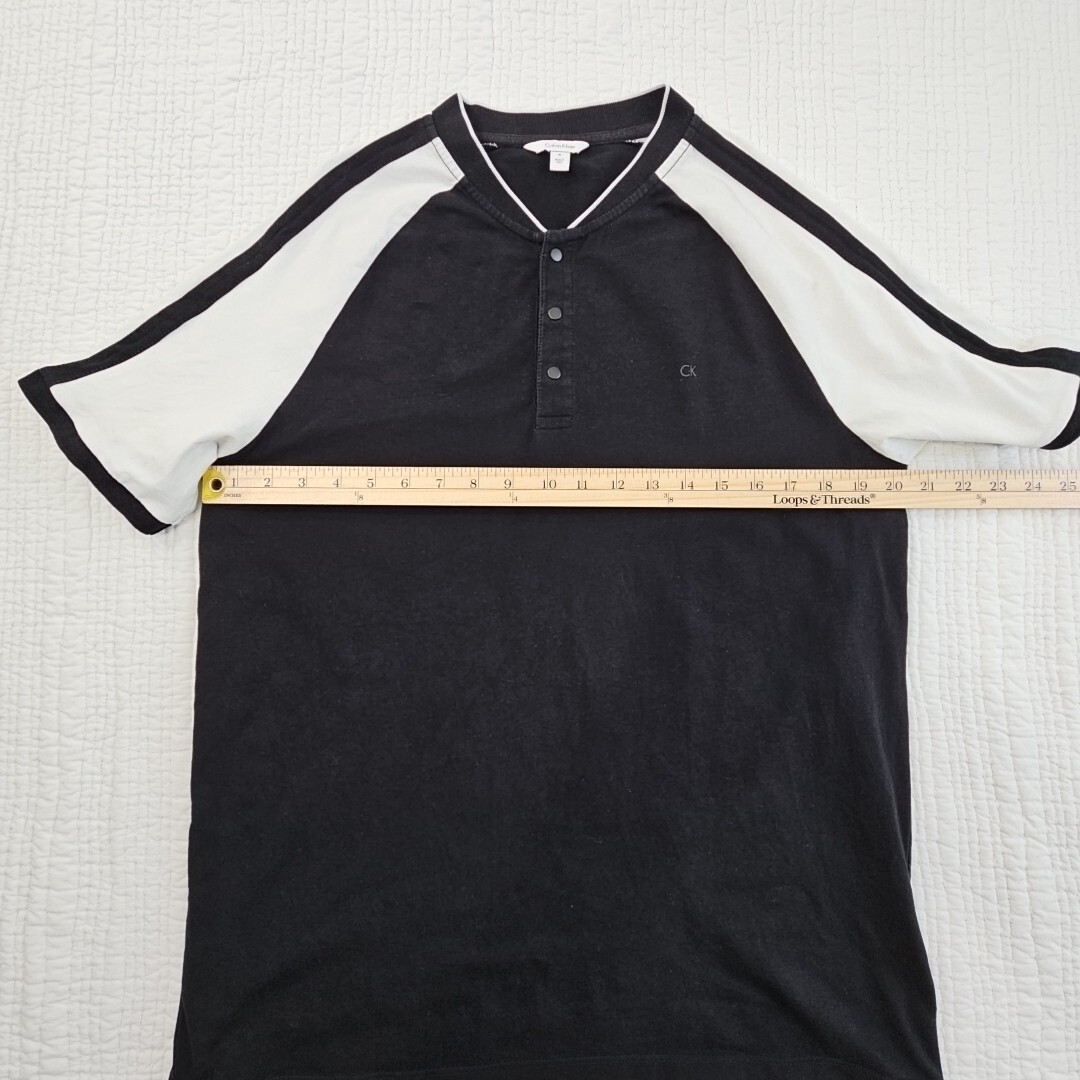 Calvin Klein Raglan Sleeve Button T-Shirt Men's Medium Black & White EUC LN gallery