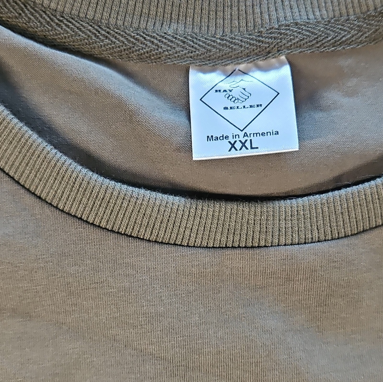 Hay Seller Men's XXL Olive T-Shirt Embroidered Crest Flag Patch Crew Neck gallery