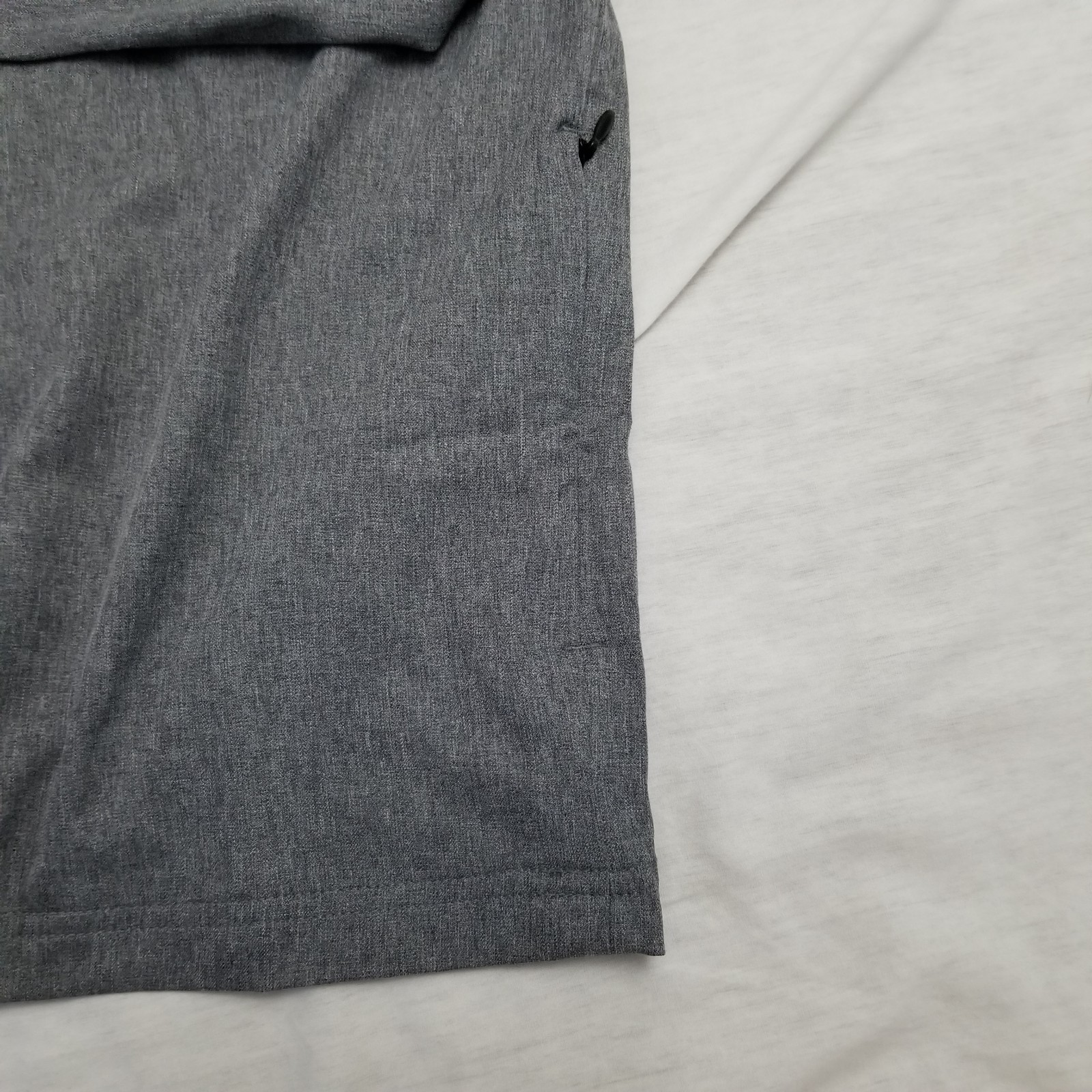 Travis Mathew Jacket Mens Medium Gray Striped Balboa 1/4 Zip Performance Golf gallery