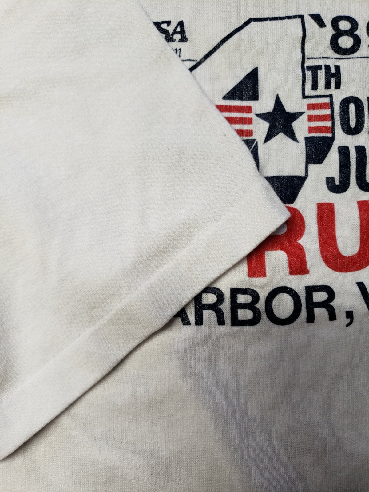 Vintage TeeJays T-Shirt Single Stitch 1989 Wht L Cotton Blend U.S.A. 8k Run, WA. gallery