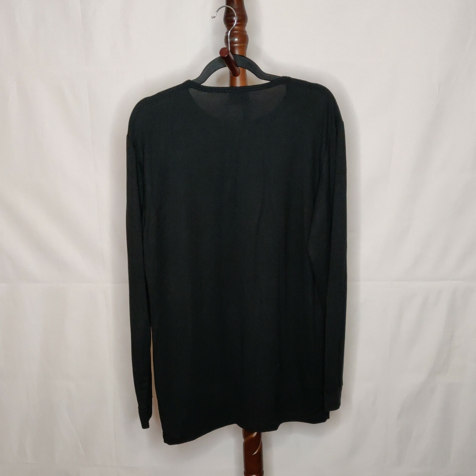 32 Degrees Heat size XL men's t-shirt black color crew neck long sleeves gallery