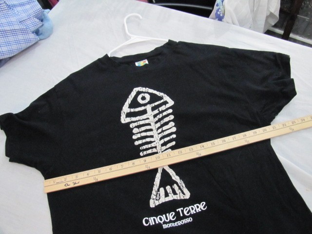 Cinque Terre T shirt Black Youth XL Black see chest measurement gallery