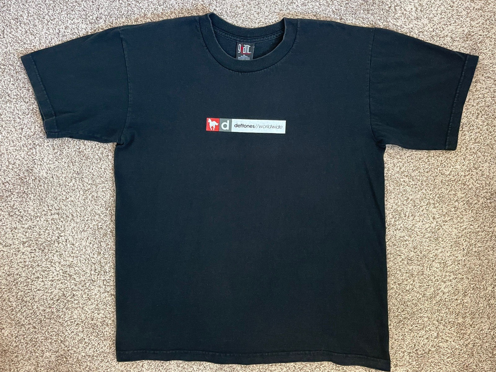 Deftones Worldwide Pony Box Logo Vintage Rare Shirt Giant Tag XL gallery