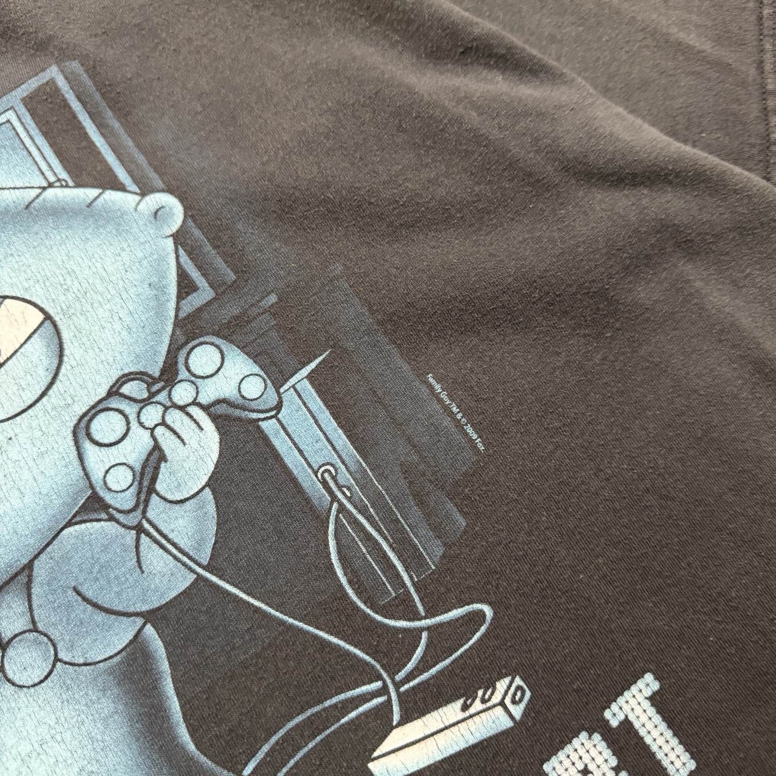 Vintage Y2K 2000s Family Guy Stewie 2009 Play On Expert Size XL Shirt Faded gallery