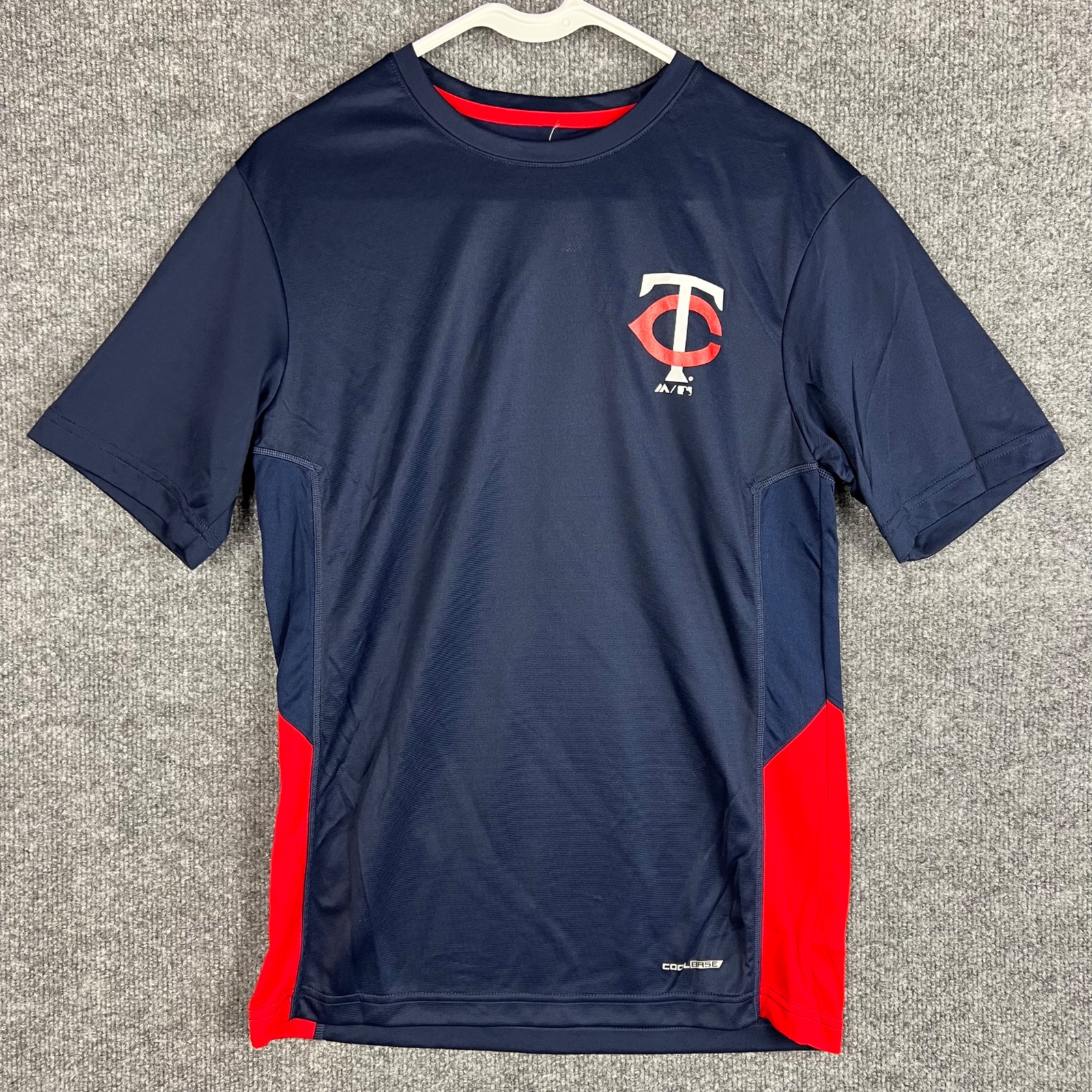 NWT NEW $55 Twins Baseball Shirt Cool Base Majestic Men’s size S