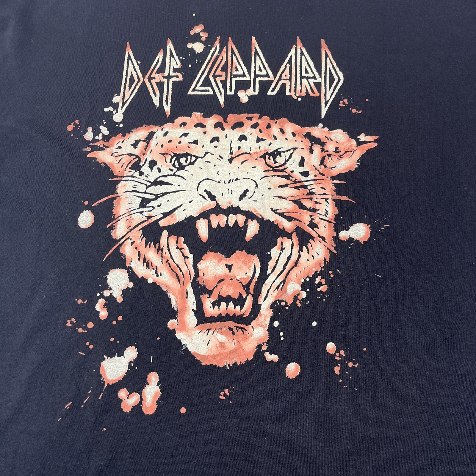 Def Leppard by Goodie Two Sleeves size Medium T Shirt New