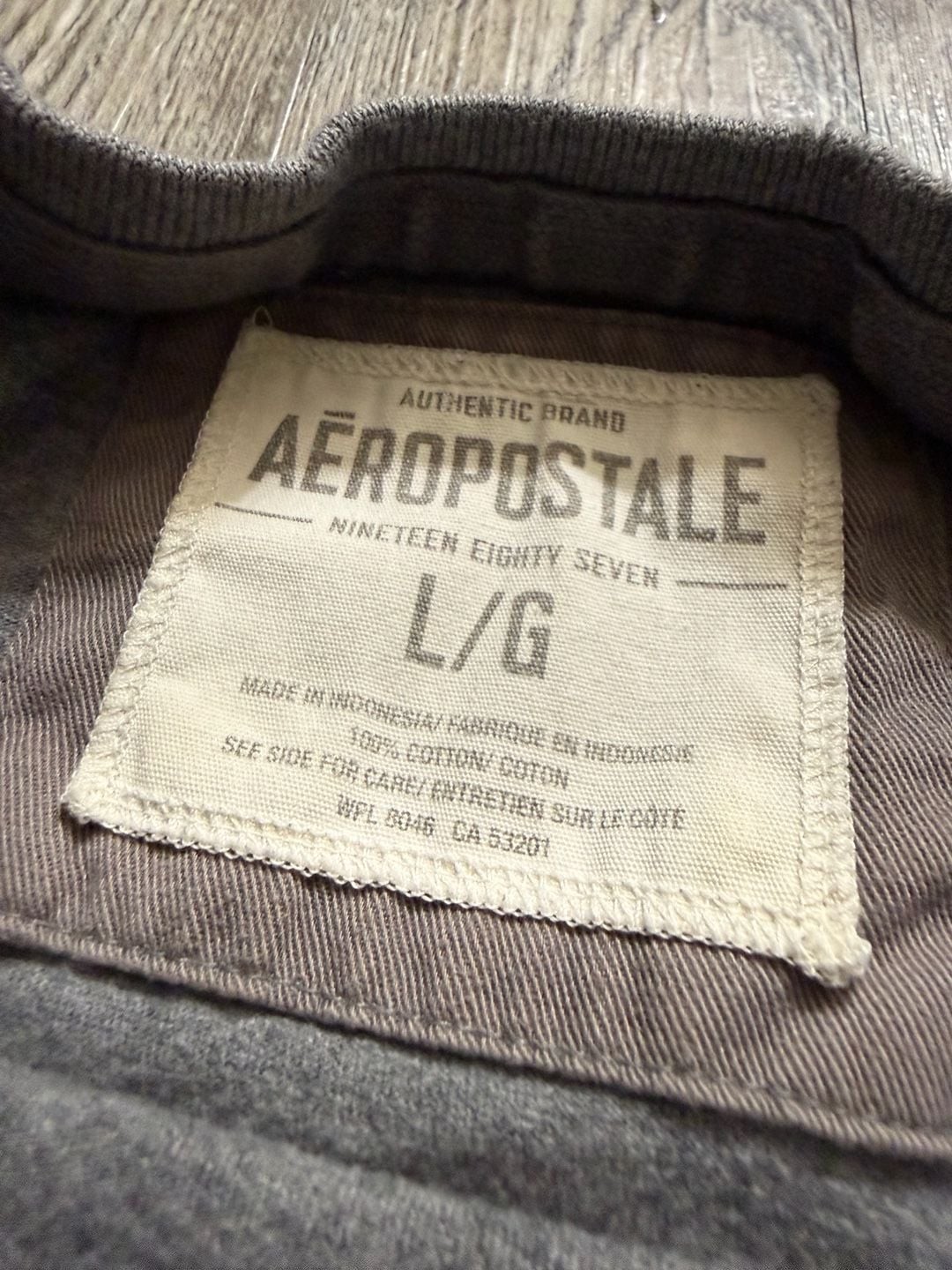 Aeropostale A87 NY Premium Goods Graphic T-Shirt Gray Large gallery