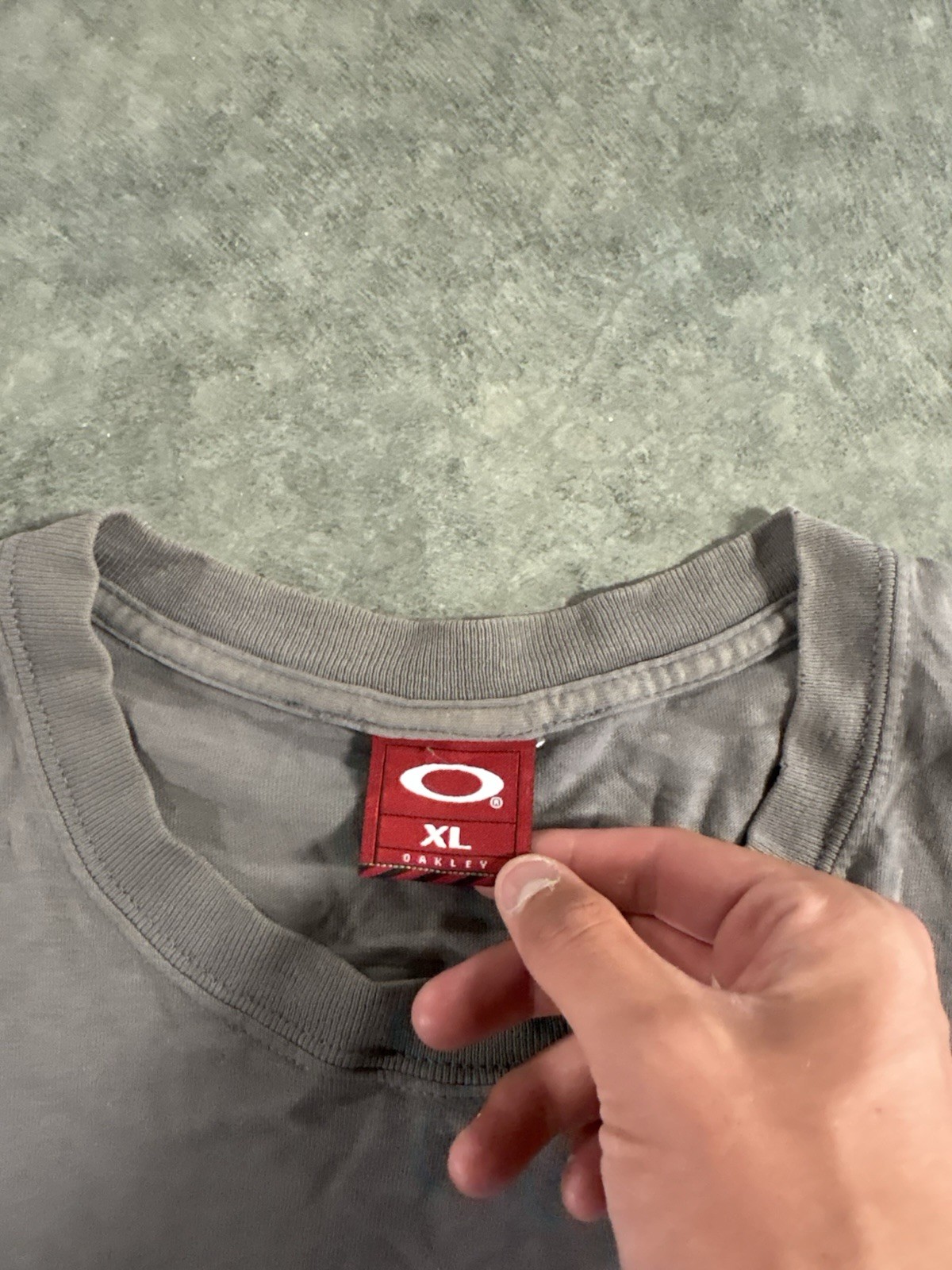 Oakley Software Men’s red camp short sleeve Graphic Logo T-Shirt, XL Regular gallery