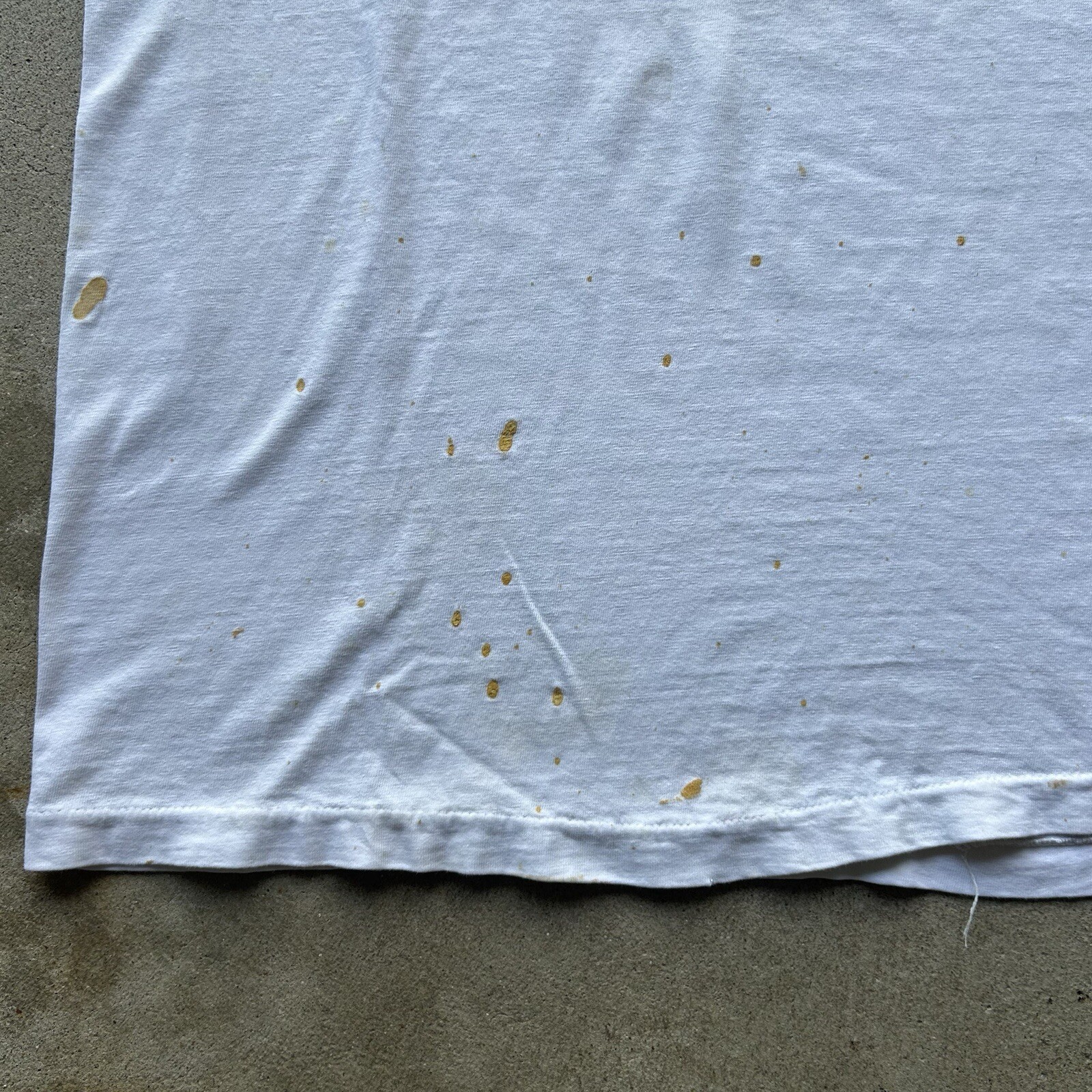 Vintage 90s Sporting Life Shirt Size XL White Deer Nature Pocket Art Animal Buck gallery