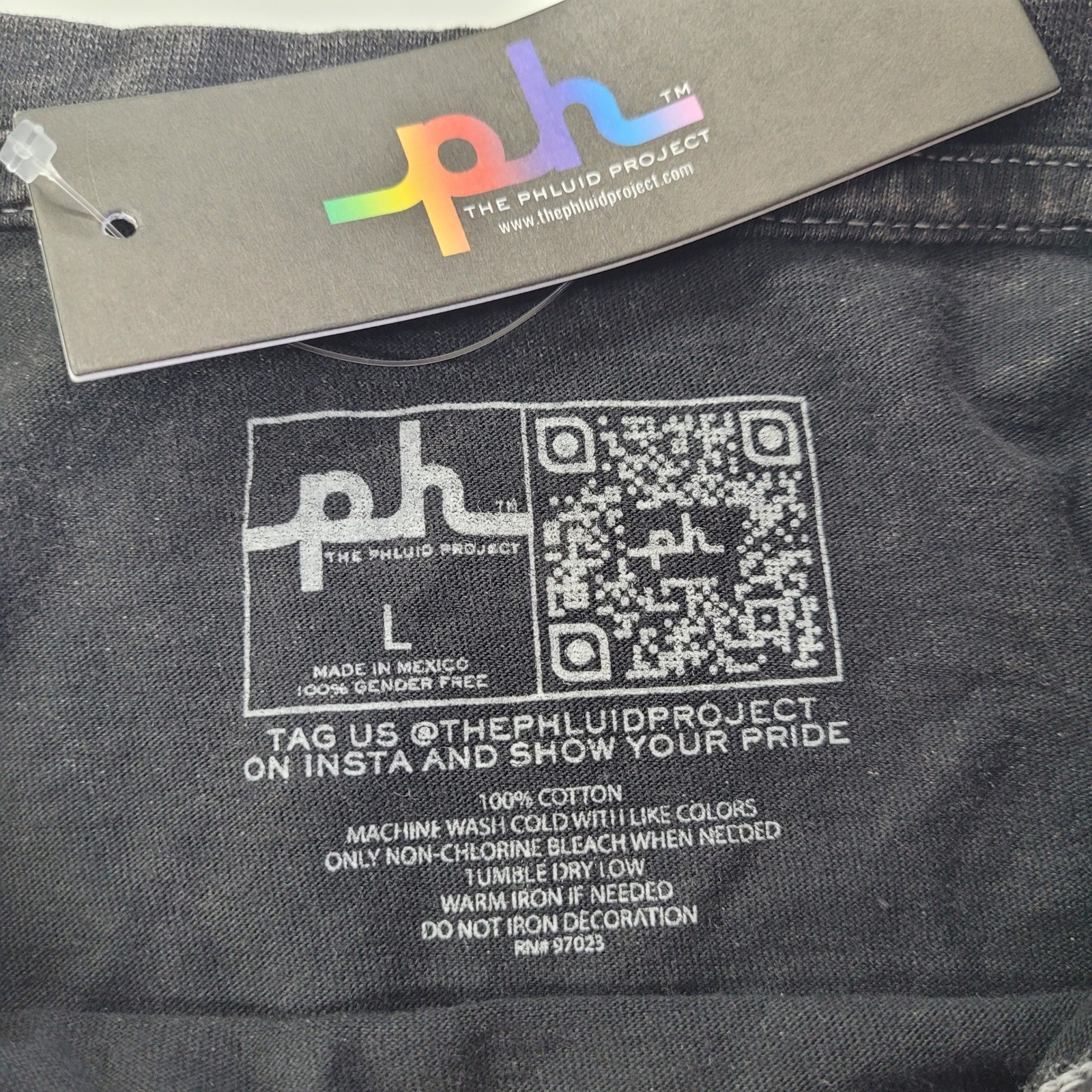 Phluid Project Graphic T Shirt Smiley Face Rainbow Unisex L Black Mineral Wash gallery