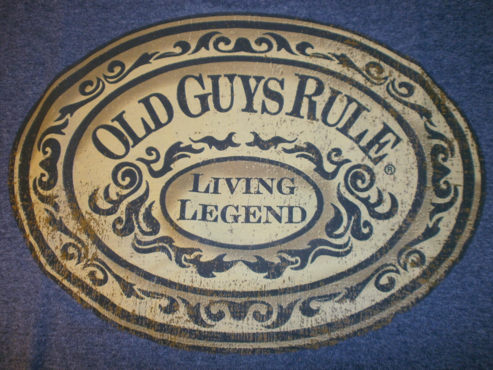 OLD GUYS RULE "LIVING LEGEND" BELT BUCKLE DESIGN S/S T-SHIRT SIZE M gallery