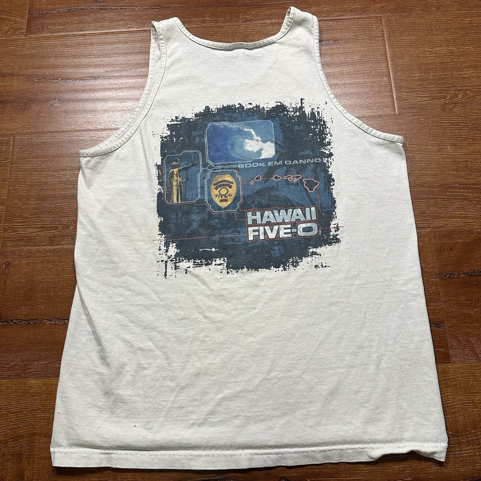 Vintage Hawaii Five-O Tank Top Men M White Beach Retro TV Series Show VTG Police gallery