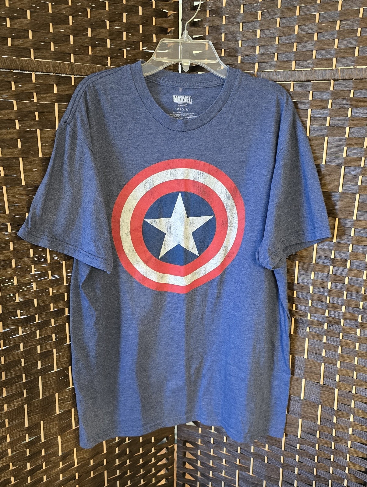 Marvel T-Shirt Captain America Distressed Shield Graphic Logo Blue Size Large gallery