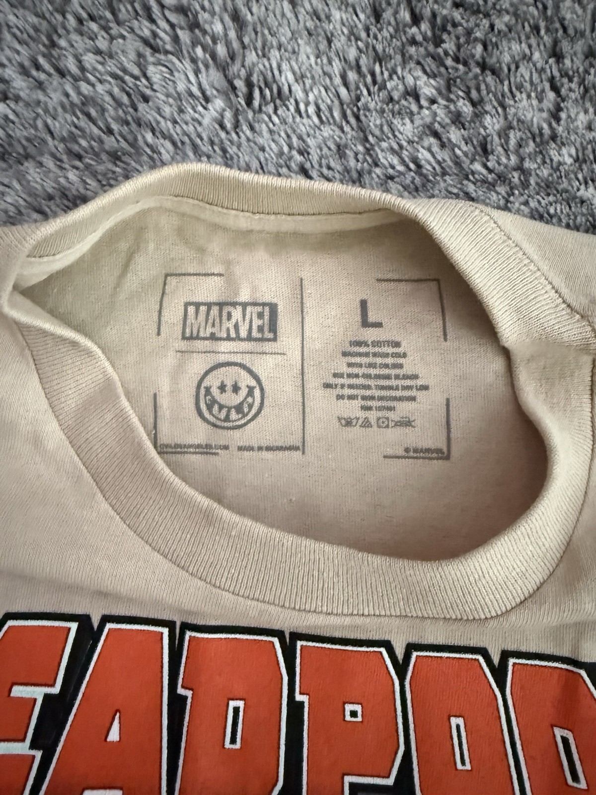 Men’s Marvel x CVLA T-Shirt, Dead Pool, Size Large, NEW gallery